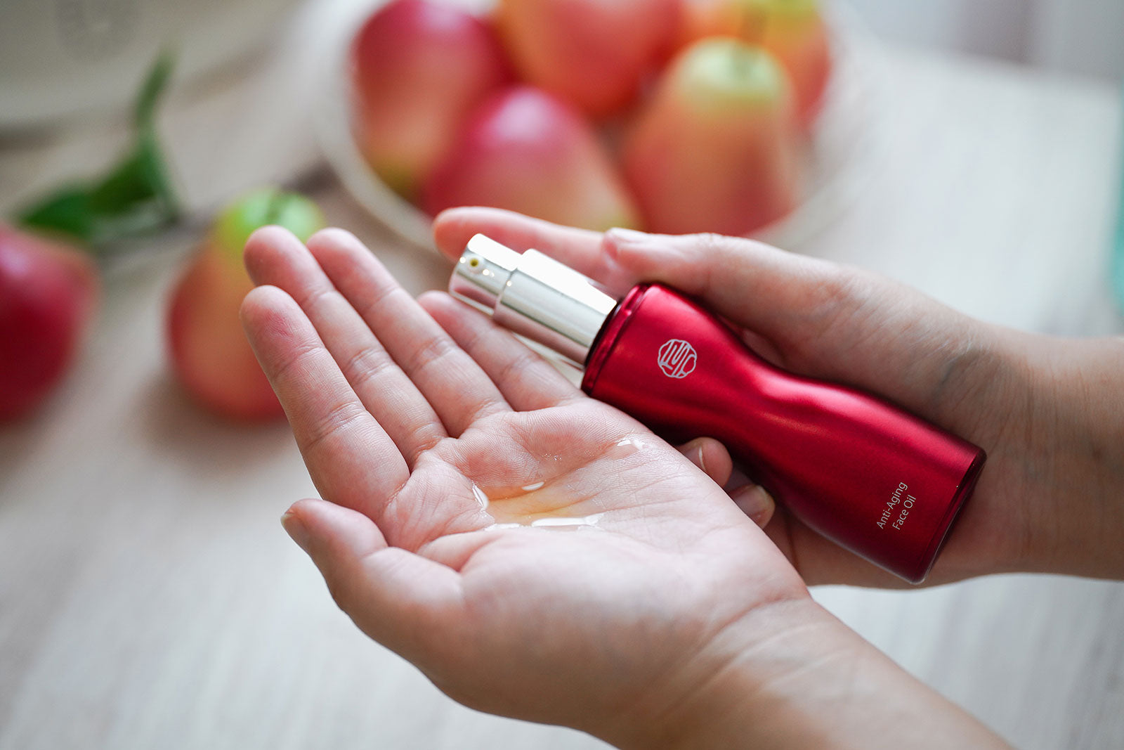 Anti-Aging Hydrating Face Oil